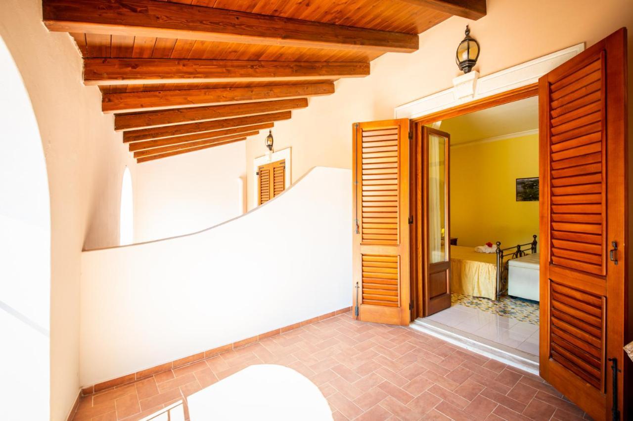 B&B Villa Maristella Lipari  Dış mekan fotoğraf